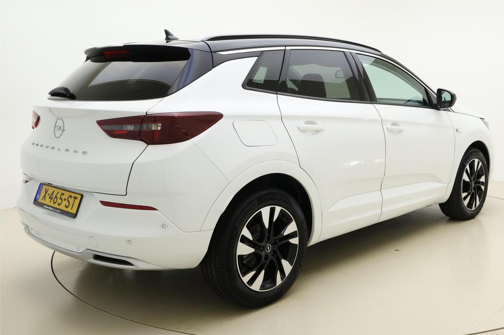 Opel Grandland 1.2 Turbo 130pk GS | Navigatie | LED Matrix k, Gebruikt, Euro 6, 1199 cc, Leder en Stof
