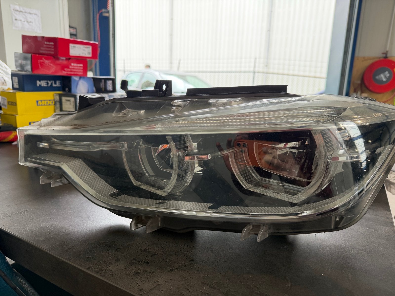 Koplamp links origineel BMW- 3 serie, Ophalen of Verzenden, Gebruikt, BMW
