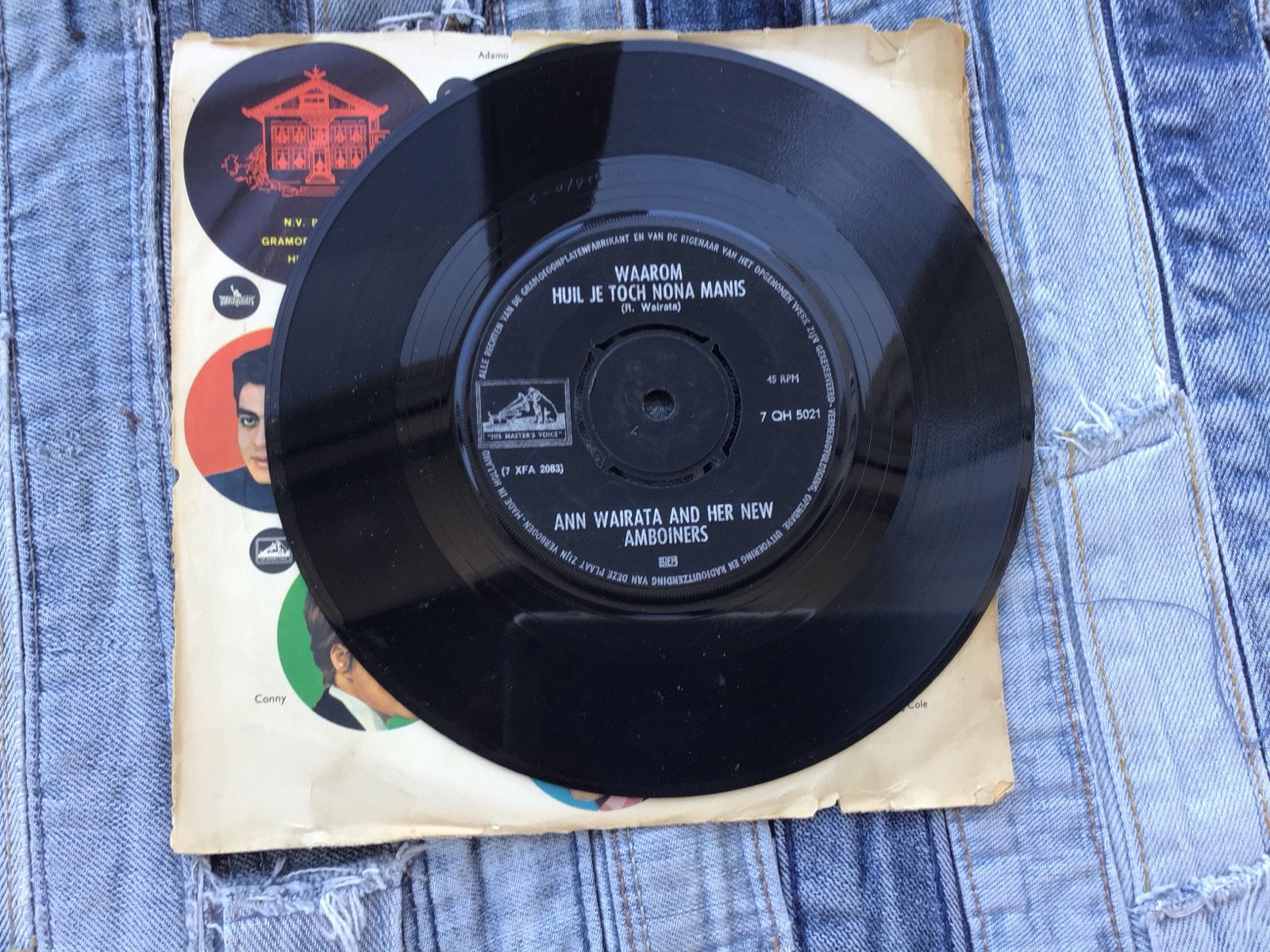Ann Wairata & The New Amboiners - Waarom Huil Je Toch Nona M, Gebruikt, Wereldmuziek, 7 inch, Ophalen of Verzenden