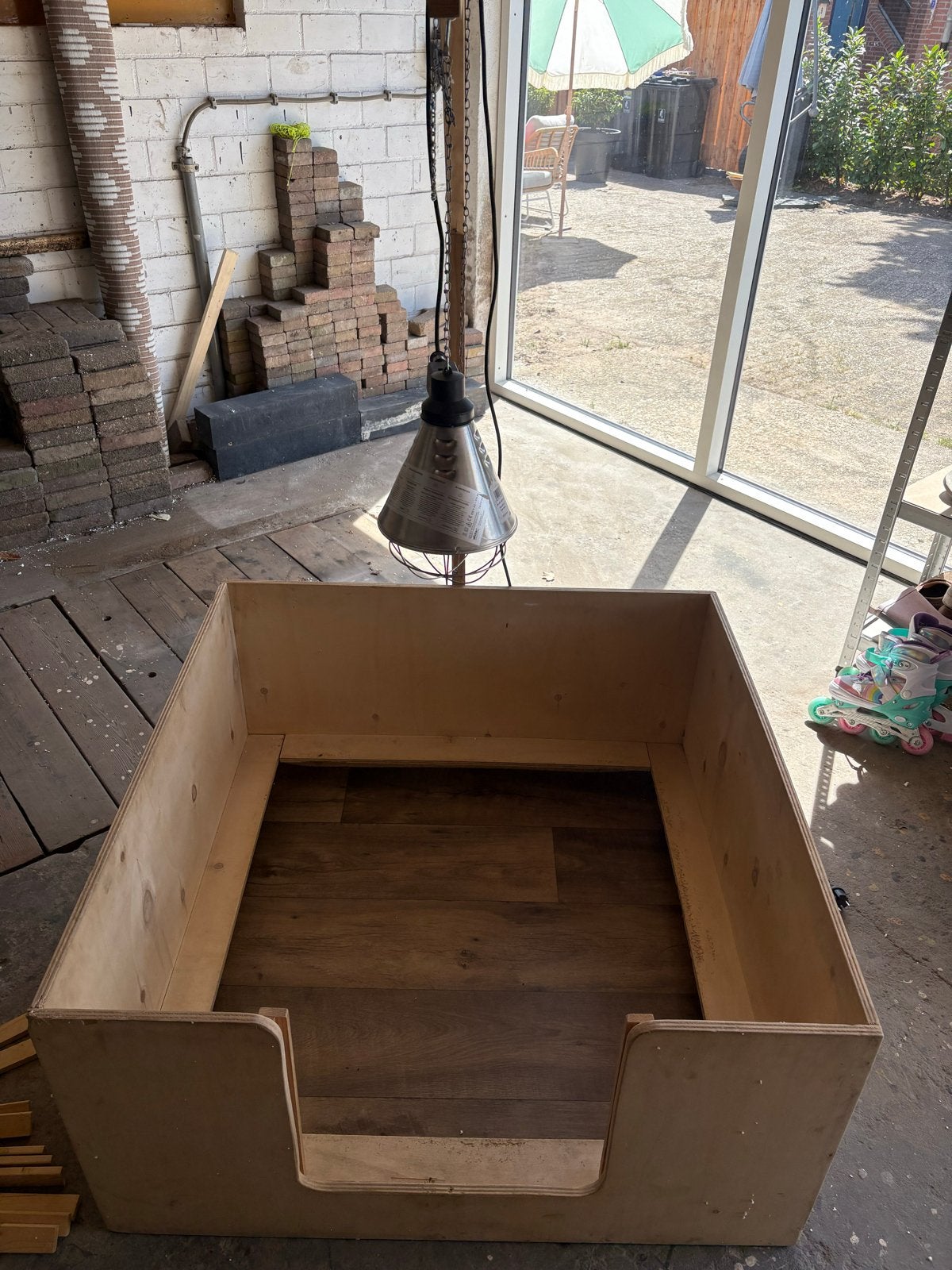 Werpkist met warmtelamp, Ophalen of Verzenden, Zo goed als nieuw, 110 cm of meer, Minder dan 65 cm