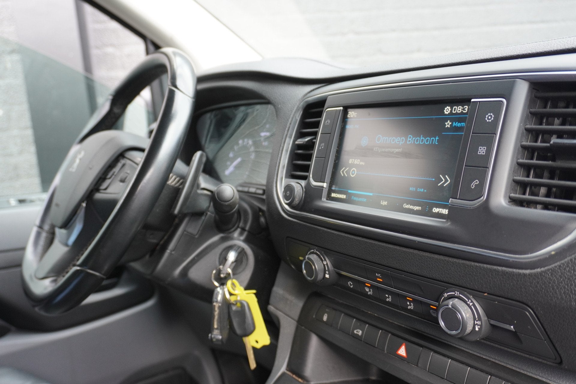 Peugeot Expert 2.0 BlueHDI 145PK L2 Automaat EURO 6 - Airco, Auto's, Stof, Gebruikt, 4 cilinders, Bedrijf