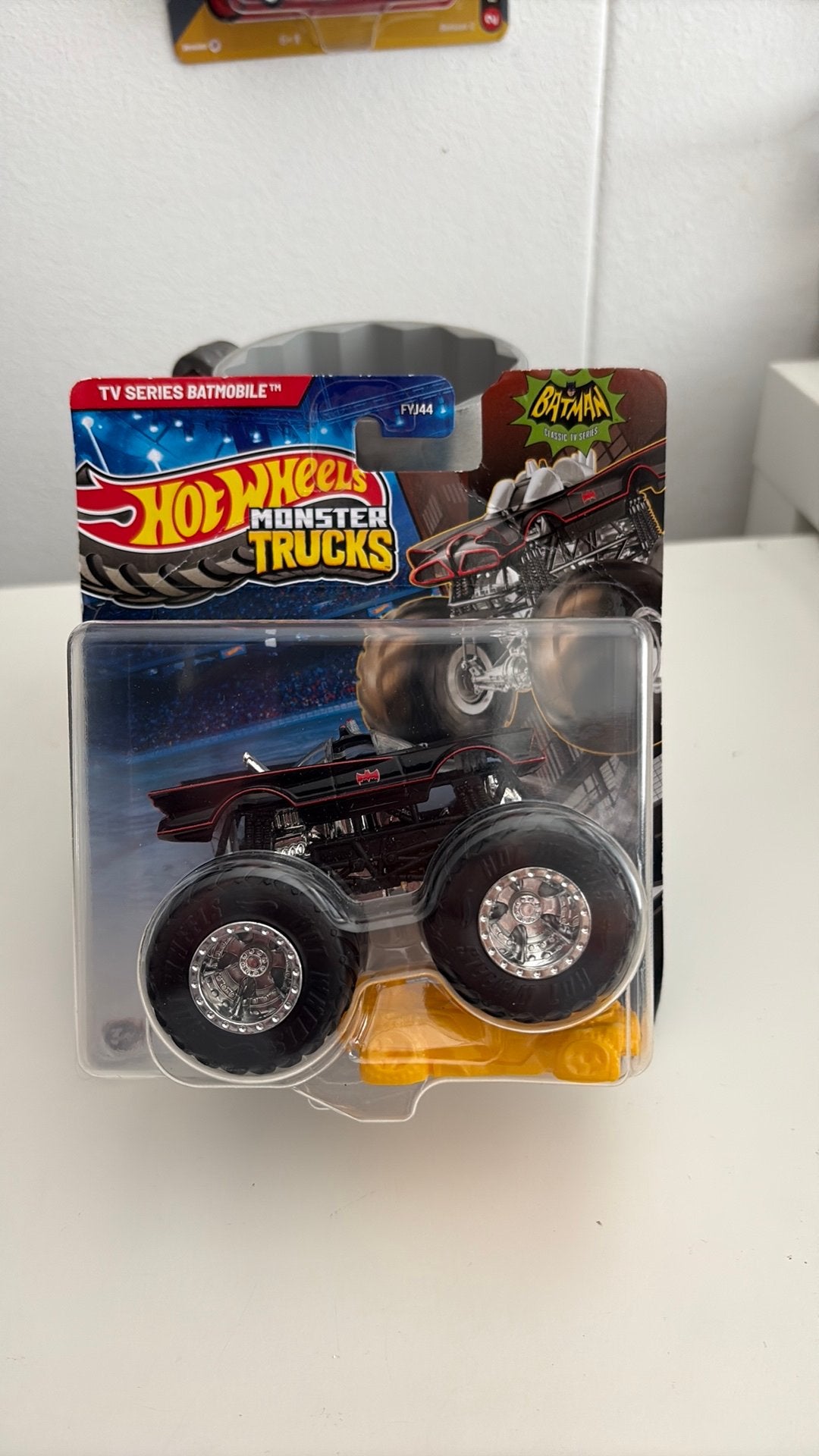 Hot Wheels Batmobile Monster Truck 1/64, Ophalen of Verzenden, Nieuw, Auto