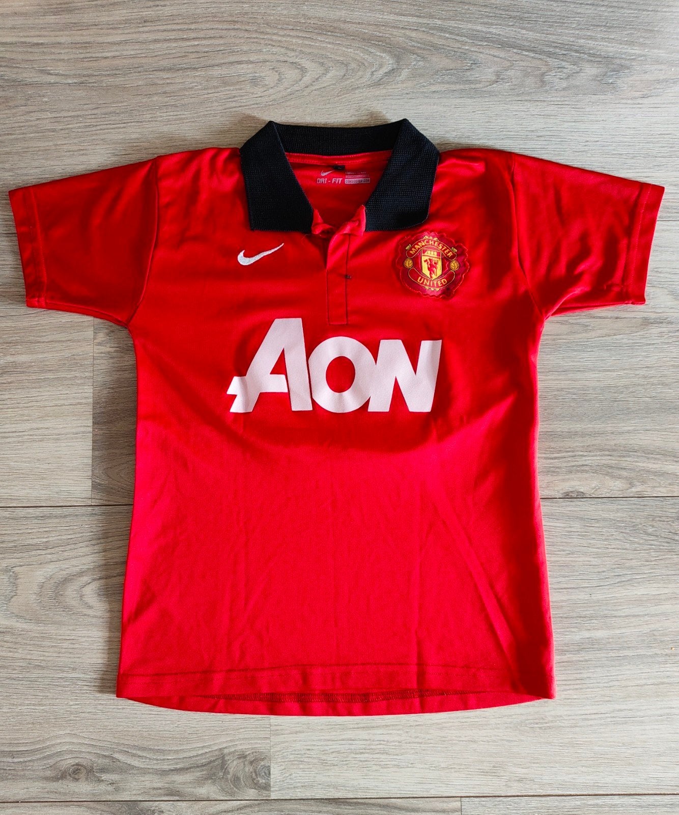 Voetbalshirtje Manchester United, van Persie maat 12, Maat XS of kleiner, Ophalen, Zo goed als nieuw, Shirt