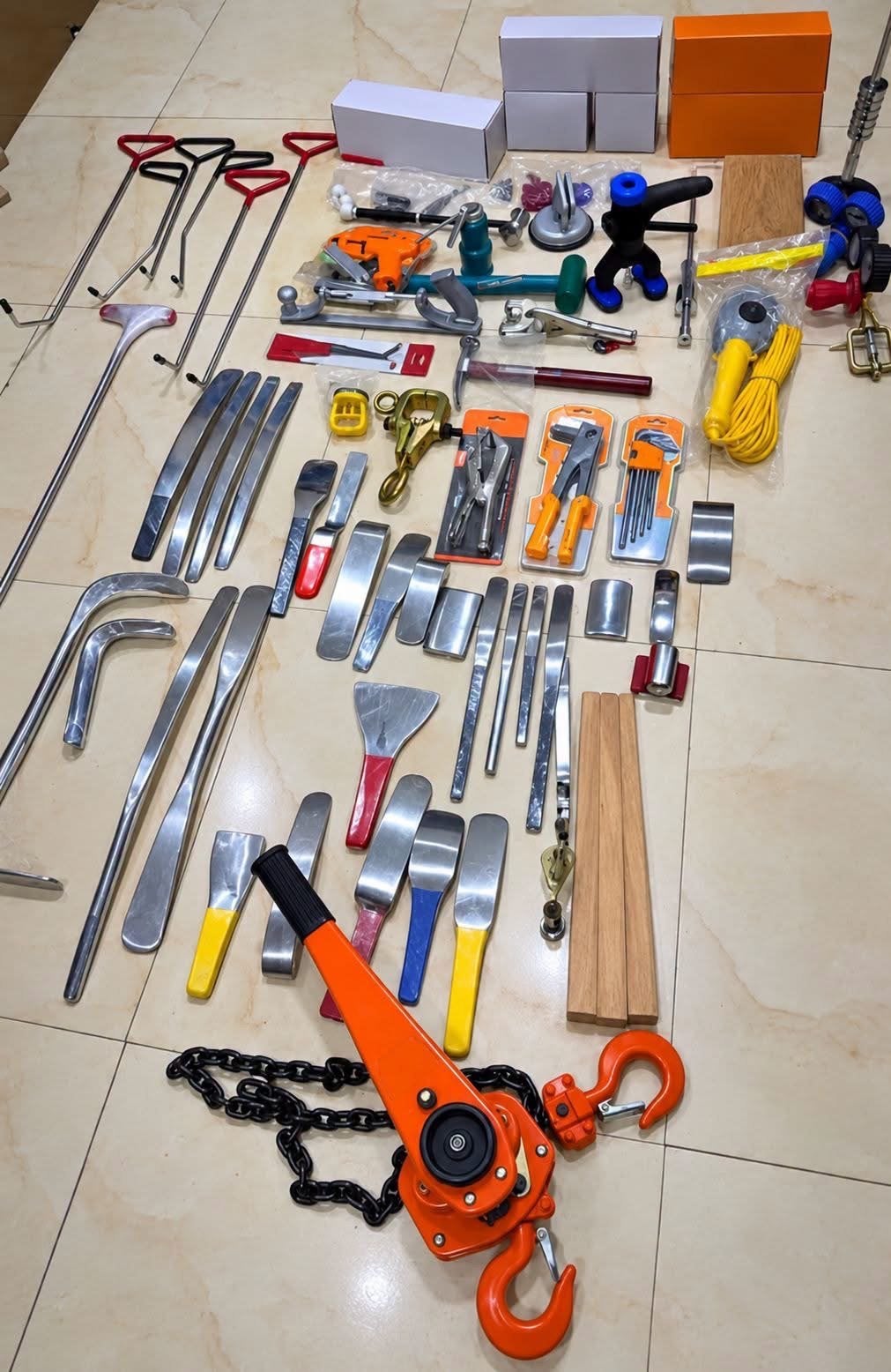 Uitgebreide set handgereedschap voor diverse klussen, Ophalen of Verzenden, Gebruikt, Beitel, Overige merken