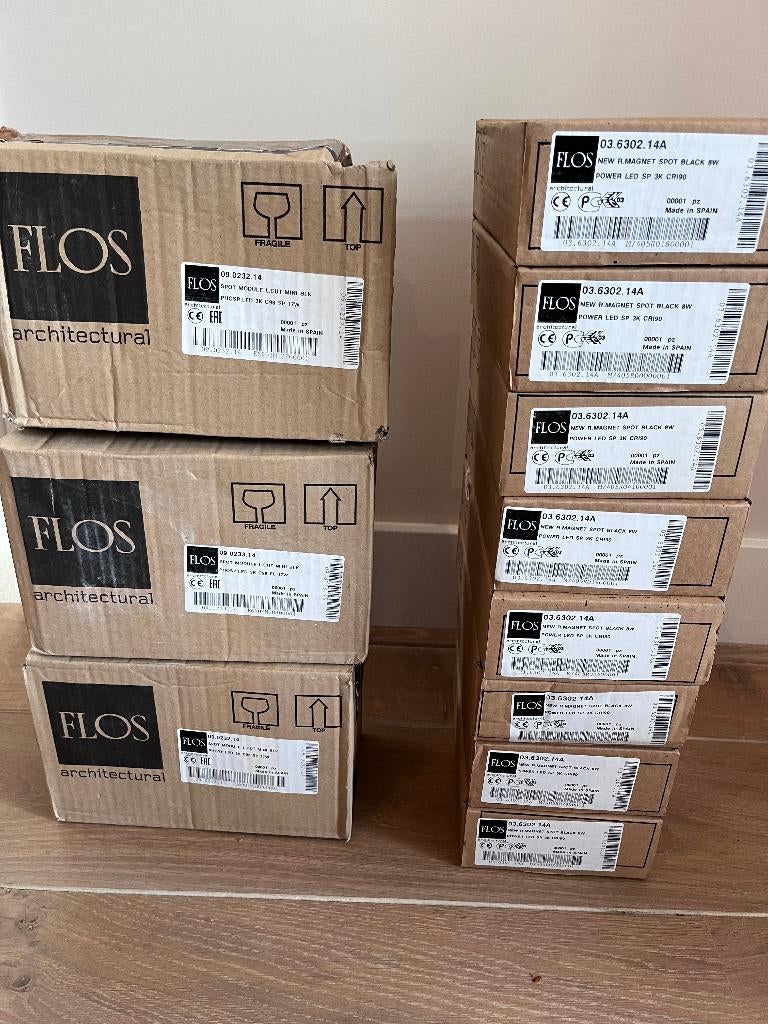 FLOS Architectural Magnet Tracks + Spots | Complete Partij, Ophalen, Metaal of Aluminium, Nieuw, Led