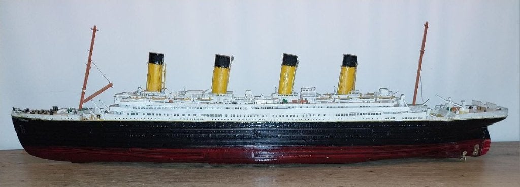Groot Hout Model RMS Titanic 91 cm schaal 1:300 eyecatcher, Hobby en Vrije tijd, Ophalen, Gebruikt, Overige merken