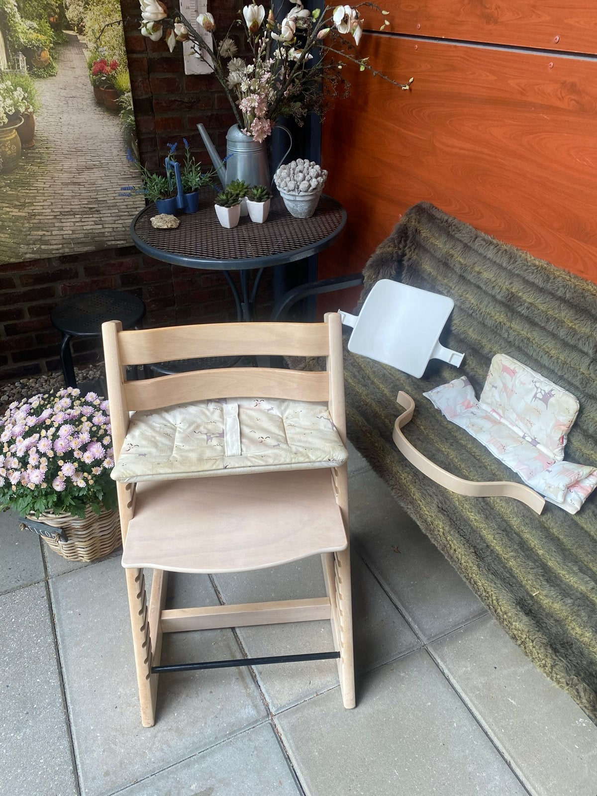 Stokke meegroei kinderstoel met baby-accessoires, Ophalen, Gebruikt, Meegroeistoel, Aanschuifbaar