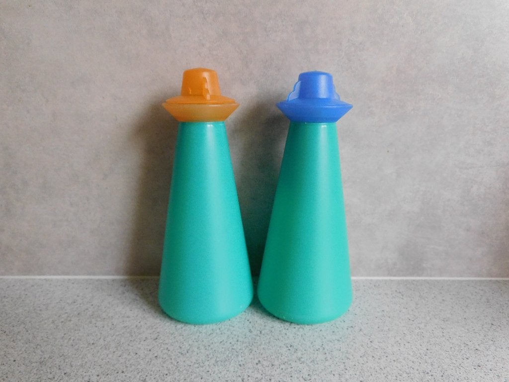 Tupperware Trendy Olie en Azijnstel Turquoise Blauw Oranje, Huis en Inrichting, Keuken | Tupperware, Ophalen of Verzenden, Zo goed als nieuw