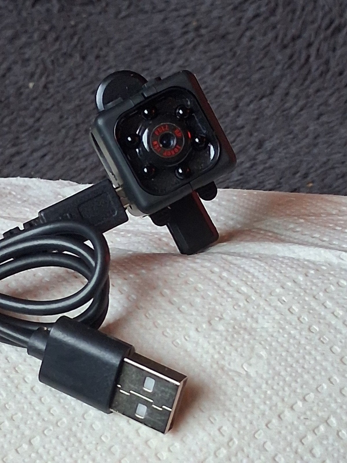 cameraatje. wetkt nog goed. zie omscrijnving, Computers en Software, Ophalen of Verzenden