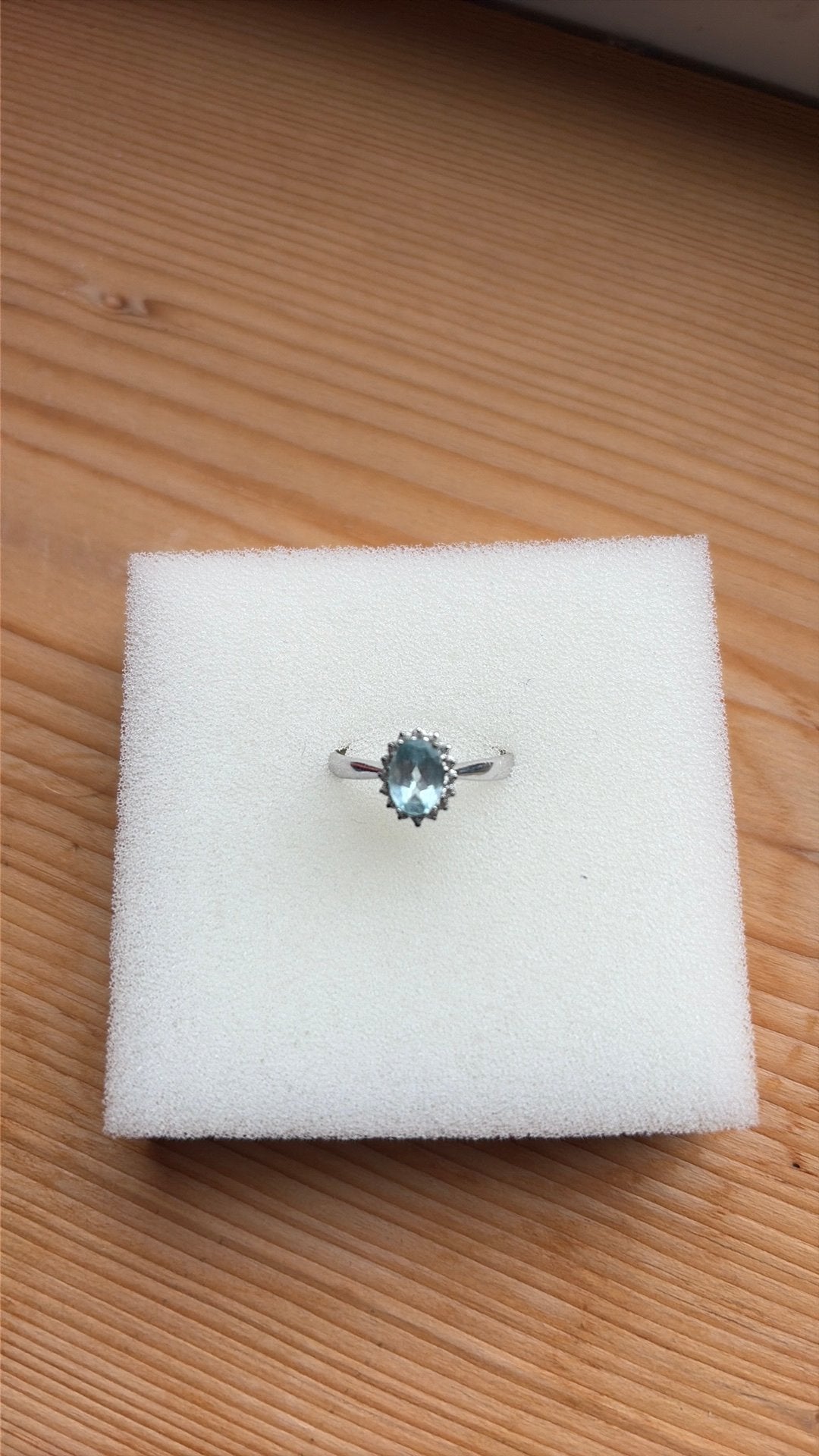 18K Witgouden ring met natuurlijke aquamarijn en diamanten, Ophalen, Wit, Dame, Goud