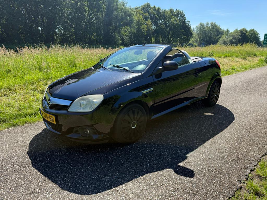 Opel tigra twin top 2005 Zwart cabrio automaat, Auto's, Opel, Cabriolet, Bedrijf, 1364 cc, 2 stoelen