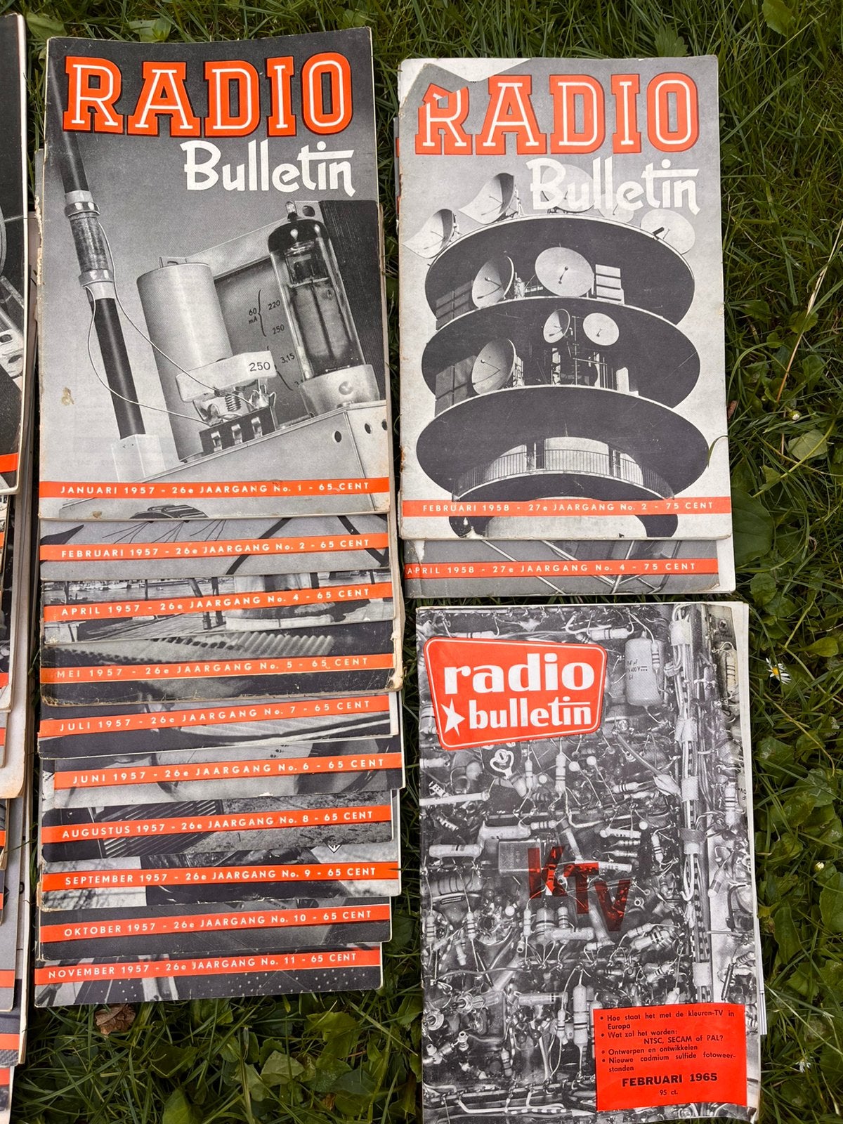 Radio bulletin oude tijdschriften vanaf 1954, Audio, Tv en Foto, Radio's, Verzenden, Gebruikt, Bouwradio