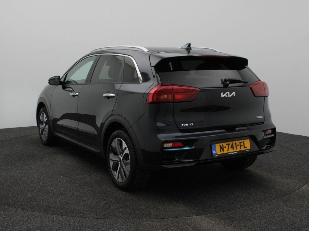 Kia e-Niro Edition 64 kWh | 3-Fase | Trekhaak | Stoel/Stuurv, Auto's, Kia, 12 maanden, Gebruikt, 1712 kg, Blauw