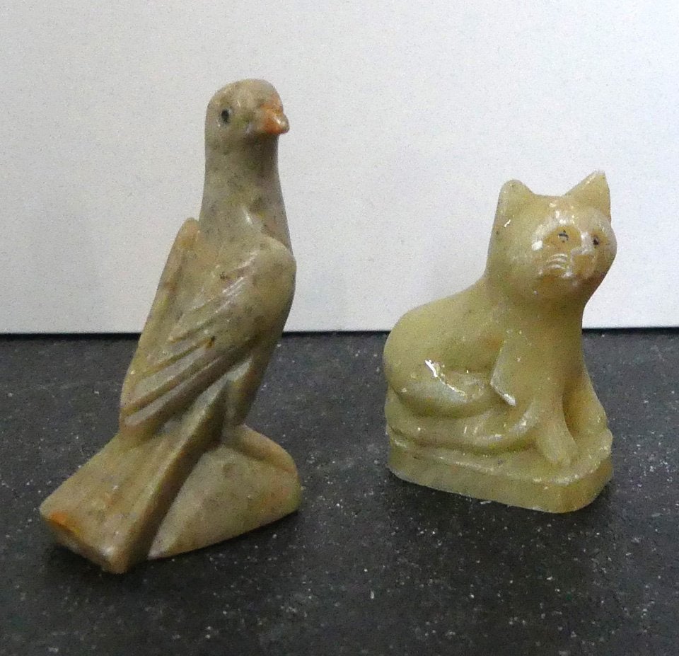 Stenen beeldjes kat en vogel duif fluitjes steen beeldje, Verzamelen, Beelden en Beeldjes, Ophalen of Verzenden, Gebruikt, Dier