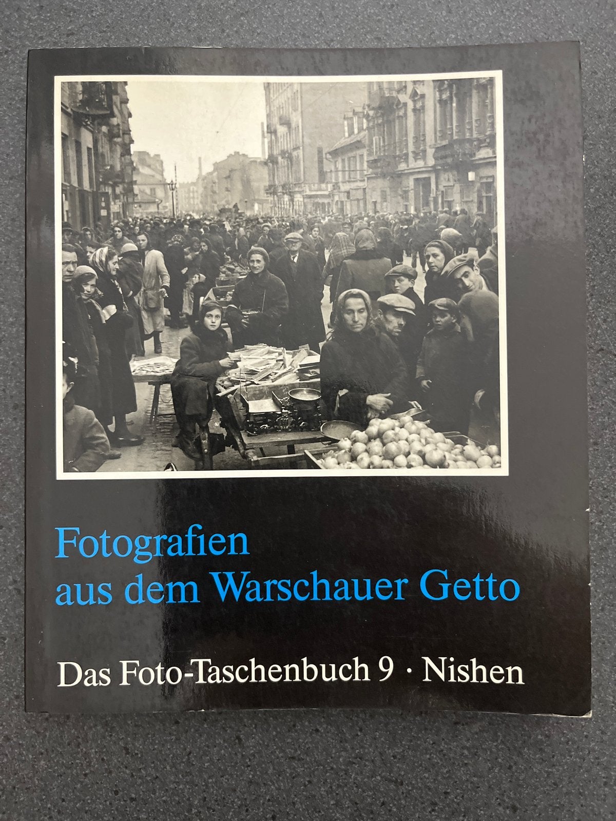 Fotoboek: Foto's uit het Getto van Warschau - WOII, Boeken, Ophalen of Verzenden, Tweede Wereldoorlog, Zo goed als nieuw, Algemeen