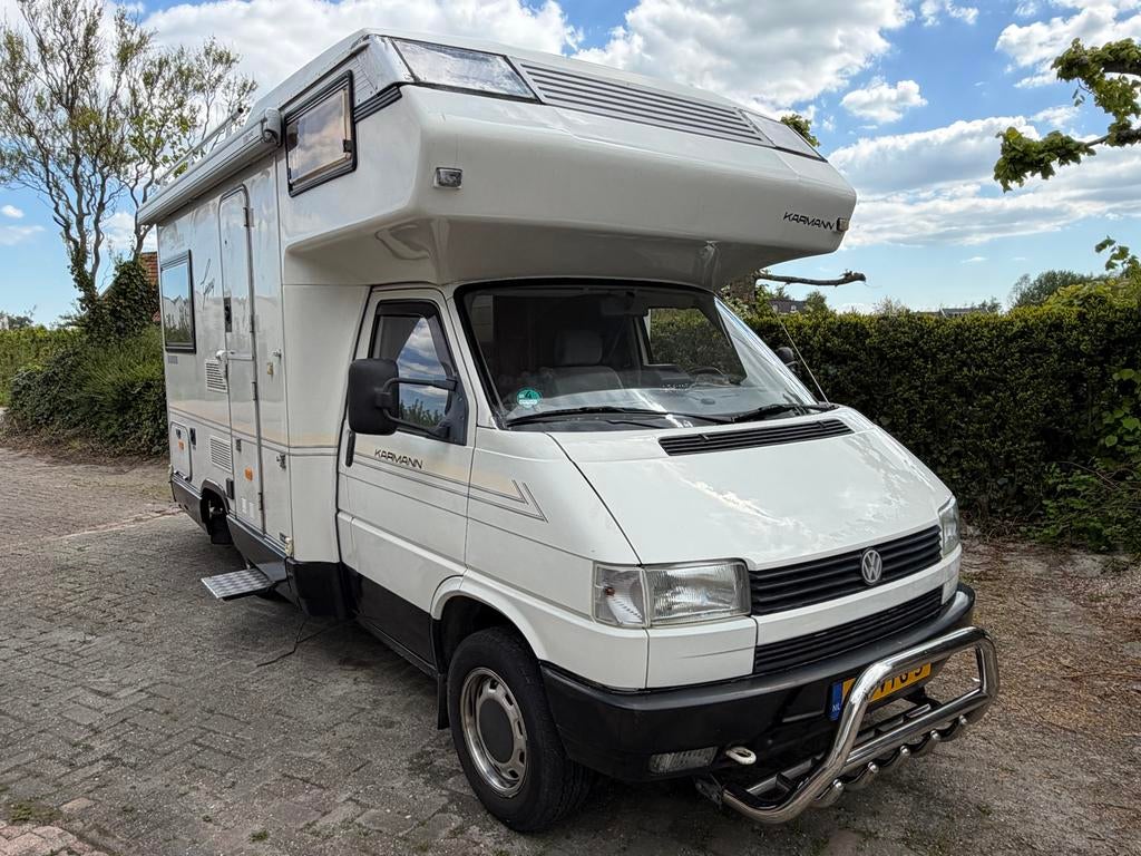 Karmann Gipsy Volkswagen T4 Camper - Klaar voor avontuur!, Standaard zit, Alkoof, Ringverwarming, Tot en met 3