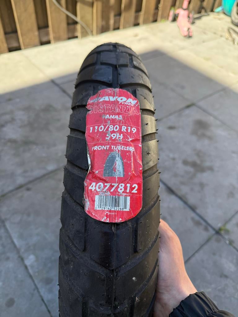 Avon Distanzia Tubeless Motorbanden Set (Nieuw), Motoren, Ophalen of Verzenden, Nieuw