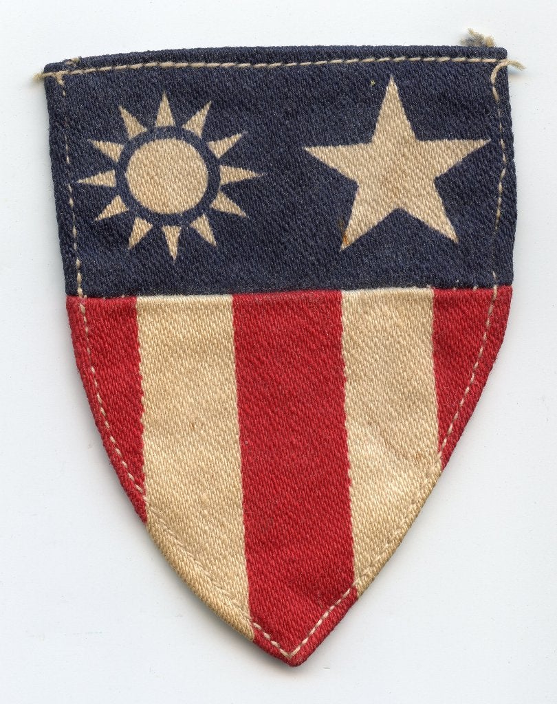 WO2 US China, Burma, India Theater Patch (Theater Made), Verzenden, Luchtmacht, Amerika, Embleem of Badge