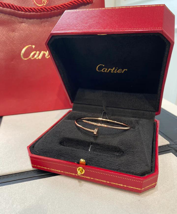 Cartier Juste un Clou Armband, Sieraden, Tassen en Uiterlijk, Armbanden, Ophalen of Verzenden, Zo goed als nieuw, Goud