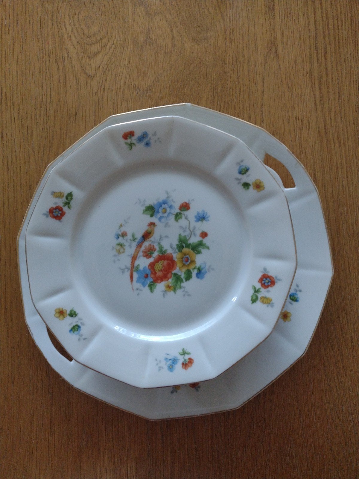 gebakset, porseleinen schotels met vogel en bloemen, Ophalen of Verzenden