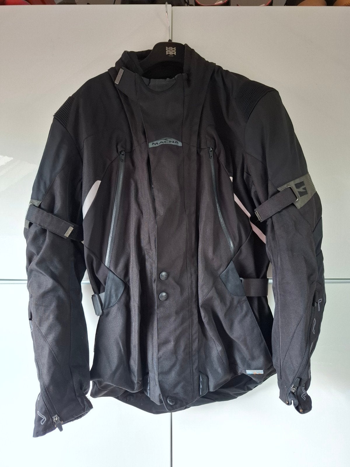 Macna Dames Motorjas Maat L inc binnenjas, Motoren, Kleding | Motorkleding, Jas | textiel, Dames, Tweedehands, Ophalen of Verzenden