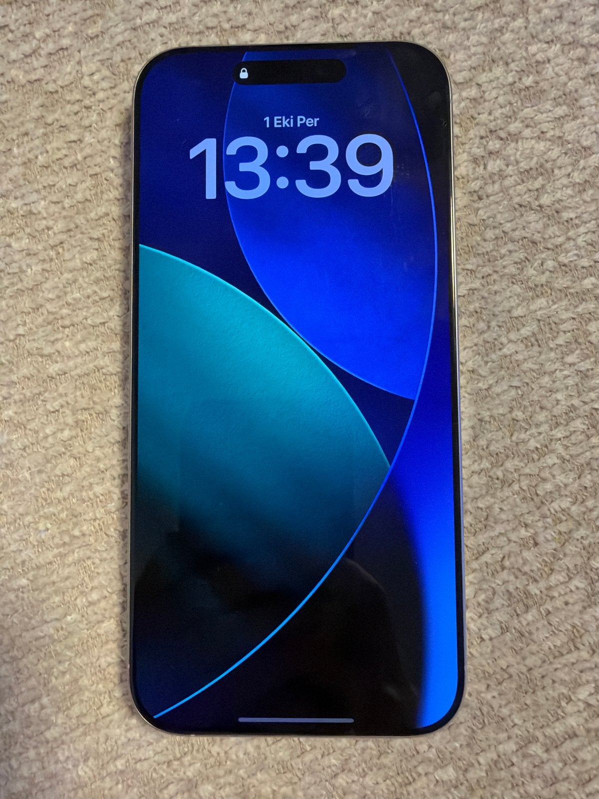 Zeer nette gele iPhone 16 Pro Max - 87% batterijconditie, Ophalen of Verzenden, Zo goed als nieuw, Geel, IPhone 16 Pro Max