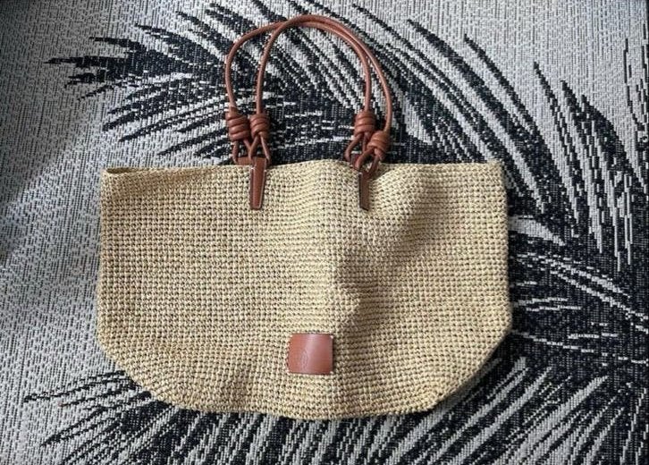 H&M Stro Shopper Tas met Leren Details, Ophalen of Verzenden, Zo goed als nieuw, Beige, Shopper