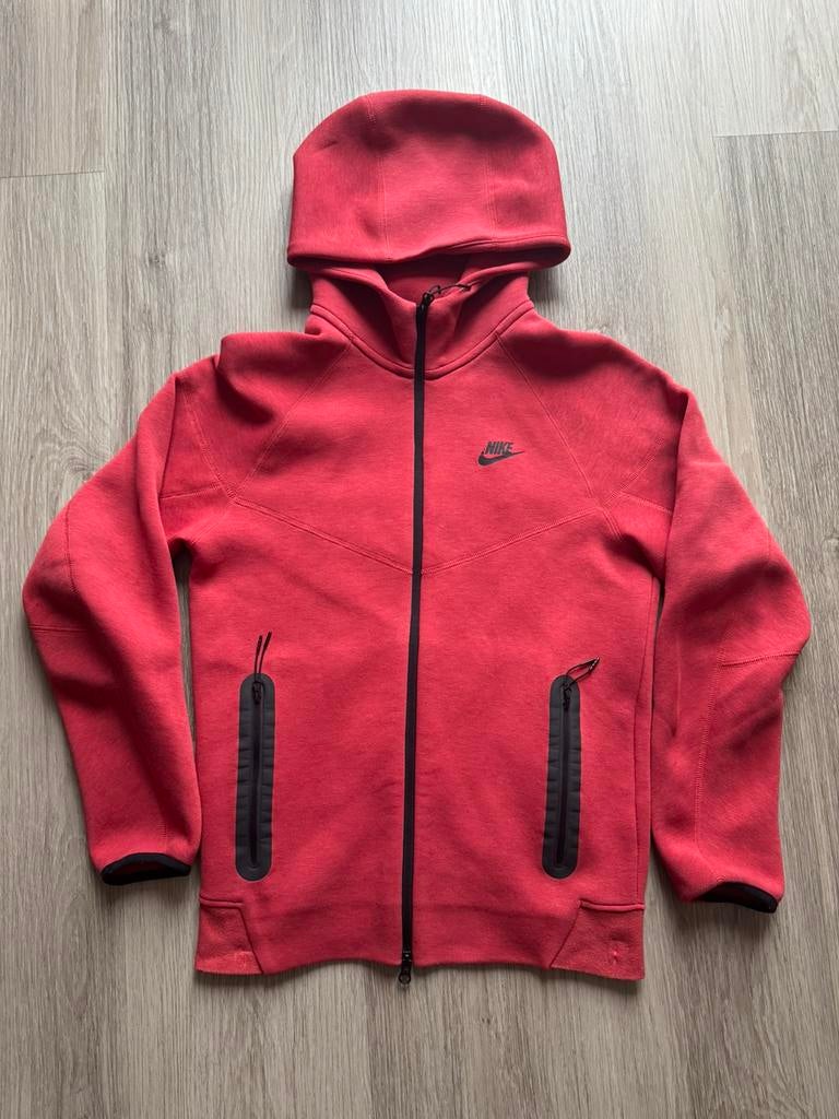 Nike tech fleece maat s, Ophalen, Zo goed als nieuw, Jongen of Meisje, Trui of Vest