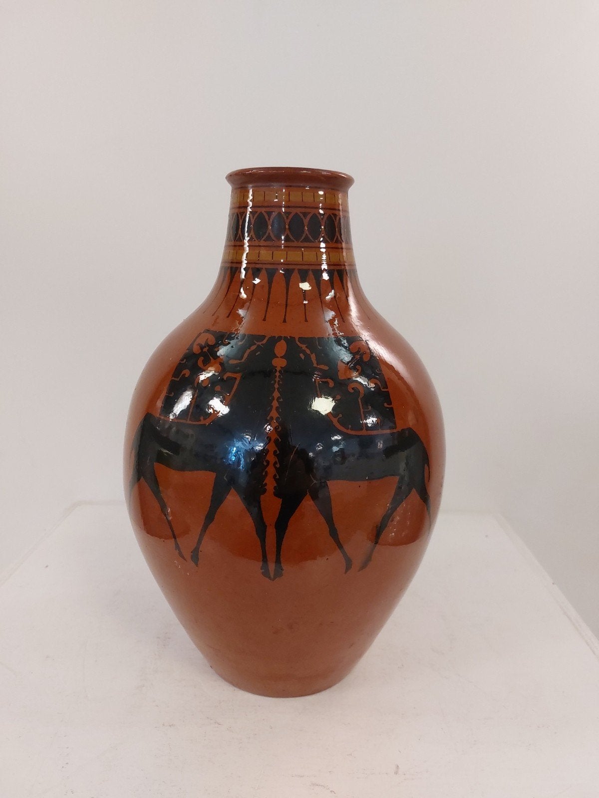 Amphora Oestgeest Holland vaas .Chris van der Hoef 1908, Ophalen