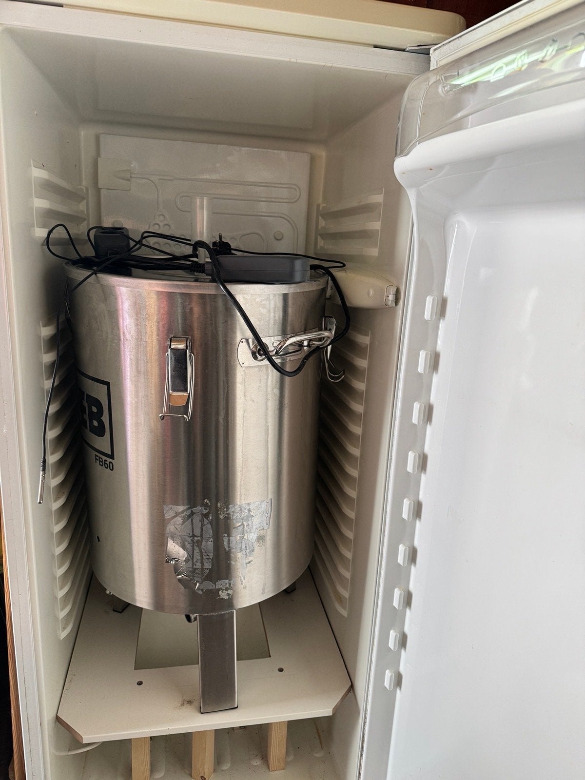 Brouwkast met RVS vergistingsvat en thermometer, Ophalen, 120 tot 140 cm, Minder dan 75 liter, 45 tot 60 cm