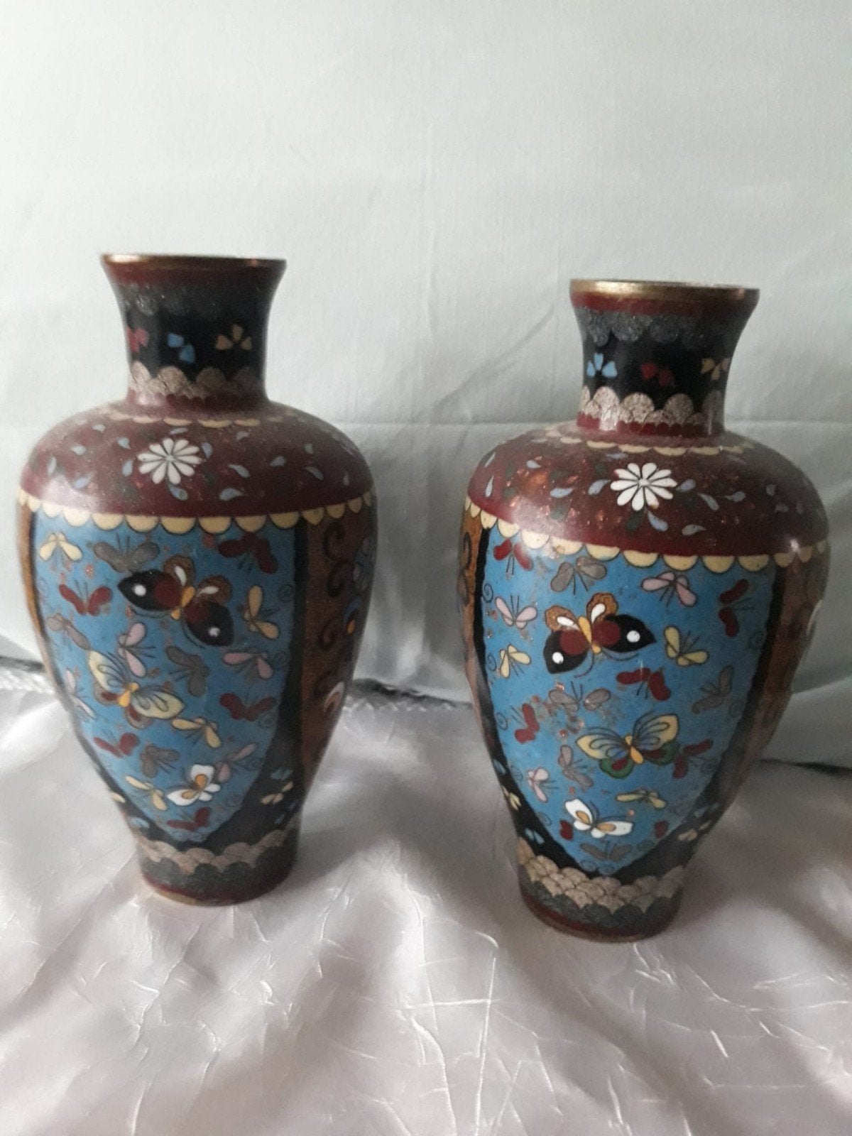 Duo symmetrische Chinese vaasjes (Yin-yang teken), Ophalen of Verzenden