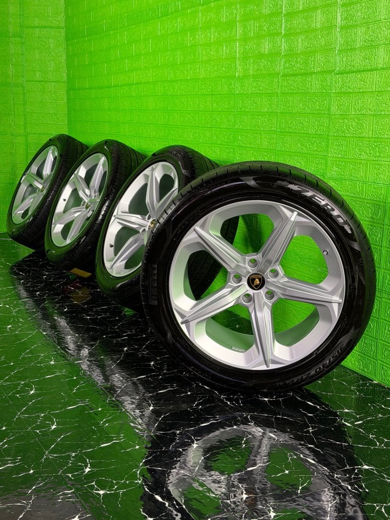 Nieuwe originele Lamborghini Urus velgen 21” zomerset 4ML, Niet ingevuld, Banden en Velgen, Niet ingevuld, Nieuw