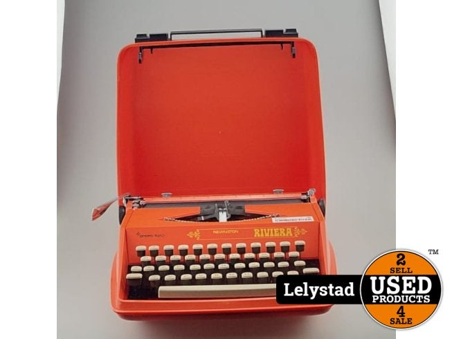 Remington Sperry Rand Riviera Qwerty Typmachine, Flex Ltd., Gebruikt, https://flex.com/contact-us, Nobelstraat 10, 5807 GA Oostrum LB, Limburg, Nederland