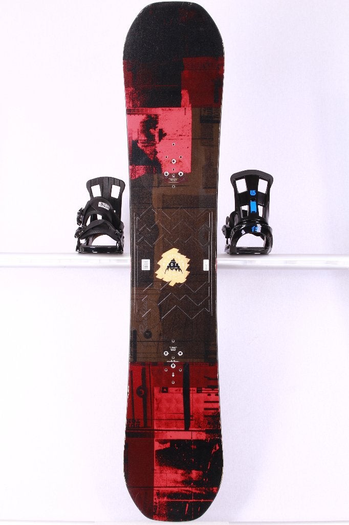 155 snowboard BURTON RADIUS WIDE, black/red, Sport en Fitness, Ophalen of Verzenden, Gebruikt, Board