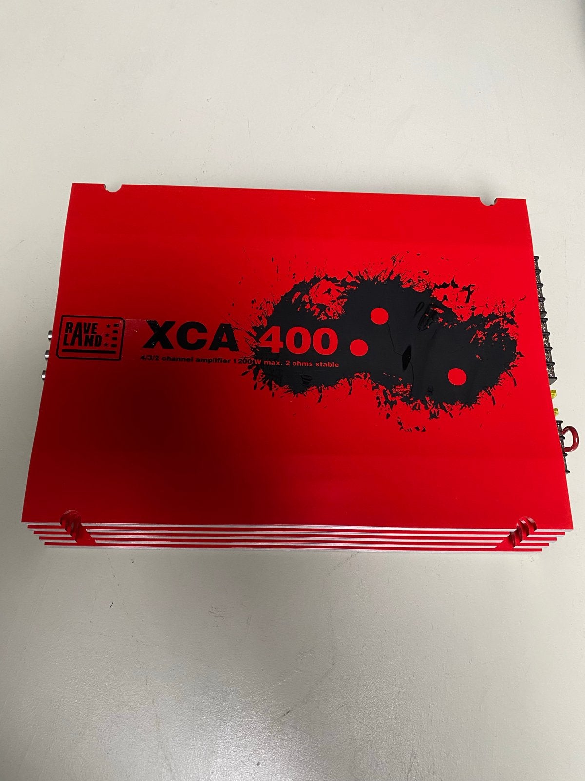 Raveland XCA 400 Auto Versterker - Krachtig Geluid, Overige merken, Gebruikt, Ophalen of Verzenden, 120 watt of meer