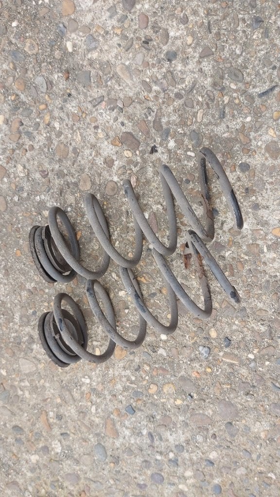 Set achterste spiraal veren Opel Corsa D model, Ophalen of Verzenden