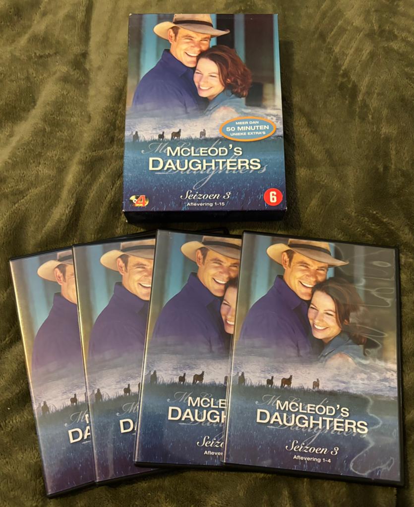 McLeod’s Daughters Seizoen 3 Deel 1 op DVD. Compleet/netjes, Vanaf 12 jaar, Ophalen of Verzenden, Zo goed als nieuw