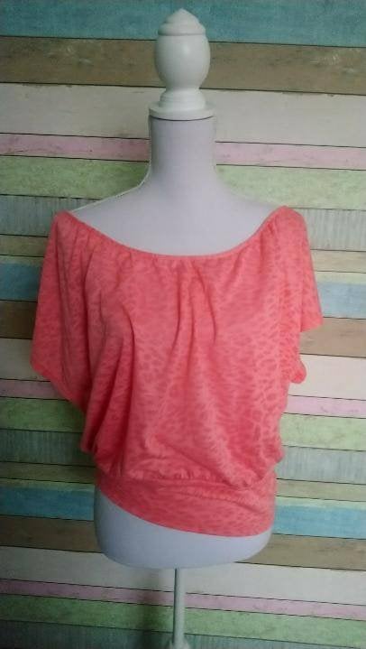 (TK09) Top korte mouwen – Roze top, vleermuis mouw, H&M - S, Kleding | Dames, Tops, Zo goed als nieuw, Maat 36 (S), Roze, Korte mouw