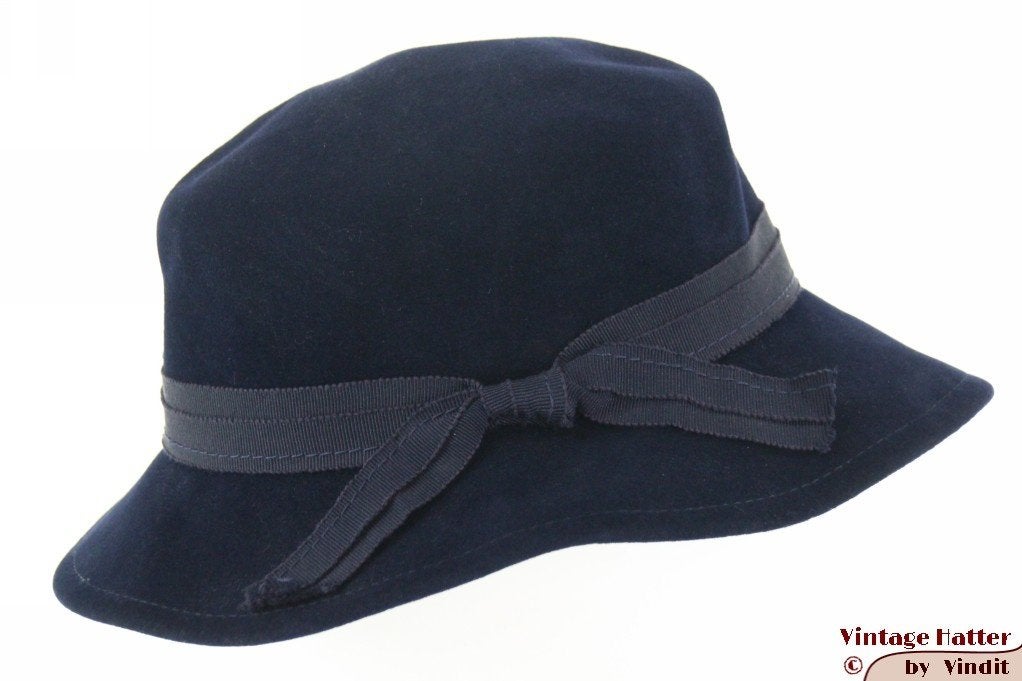 oude Vintage Dameshoed CityHut zwartblauw velour 55 = S - XS