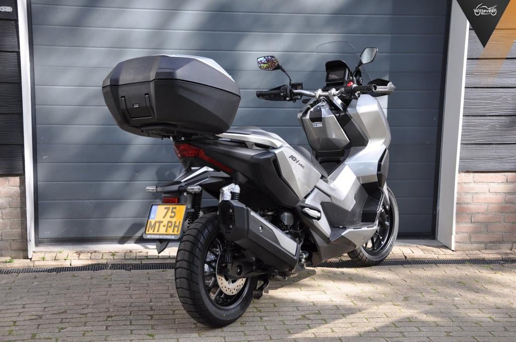 Honda ADV 350 A, Motoren, Motoren | Honda, Bedrijf, 12 t/m 35 kW, Traction Control, Scooter