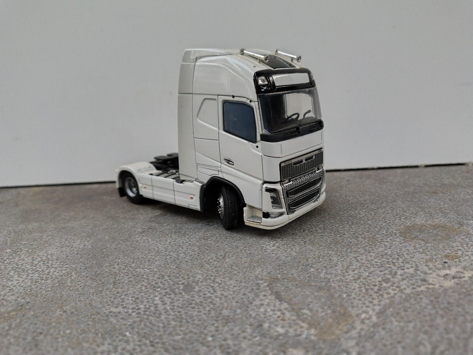 Tekno Volvo FH model voor hobbyisten, Ophalen of Verzenden, Gebruikt, Bus of Vrachtwagen, Tekno