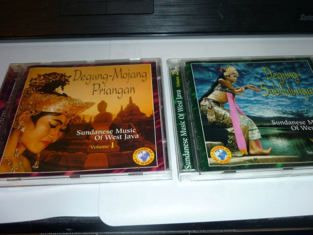 Sundanese Music Of West Java - Degung-Mojang Priangan 1 & 2, Overige genres, Ophalen of Verzenden, Zo goed als nieuw, Inclusief doosje