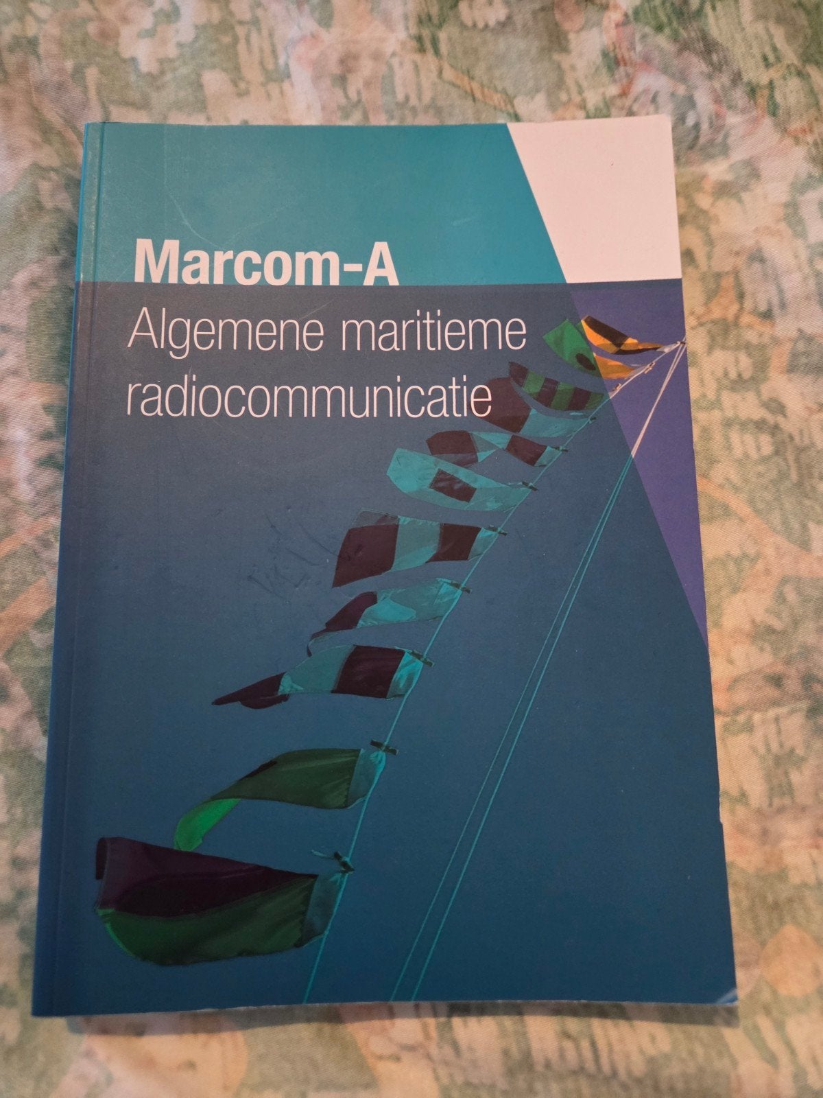 Marcom-A Algemene maritieme radiocommunicatie, Boeken, Ophalen, STC B.V., Zo goed als nieuw, MBO