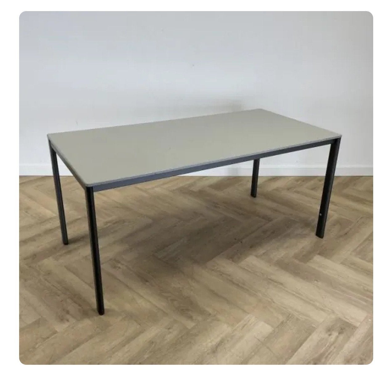 Ahrend Libra Bureau Tafel - Ergonomisch en Stijlvol, Ophalen, Gebruikt