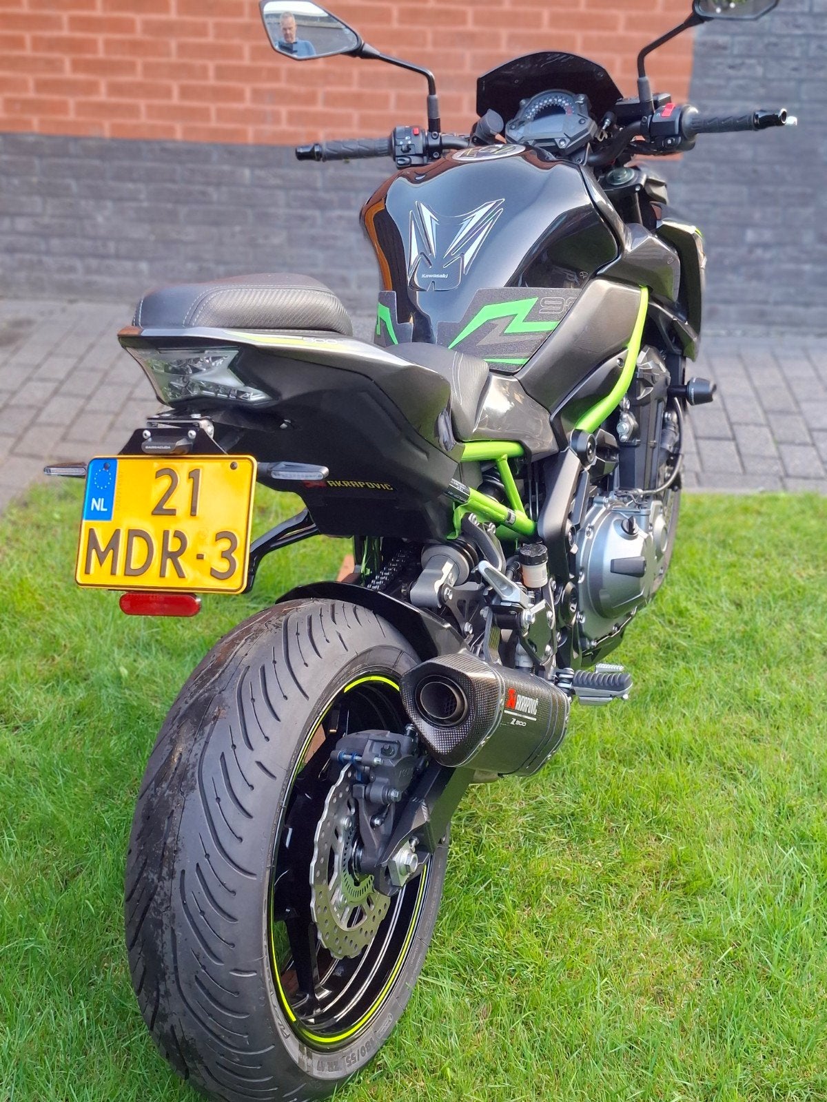 Kawasaki Z900 Performance, Ophalen