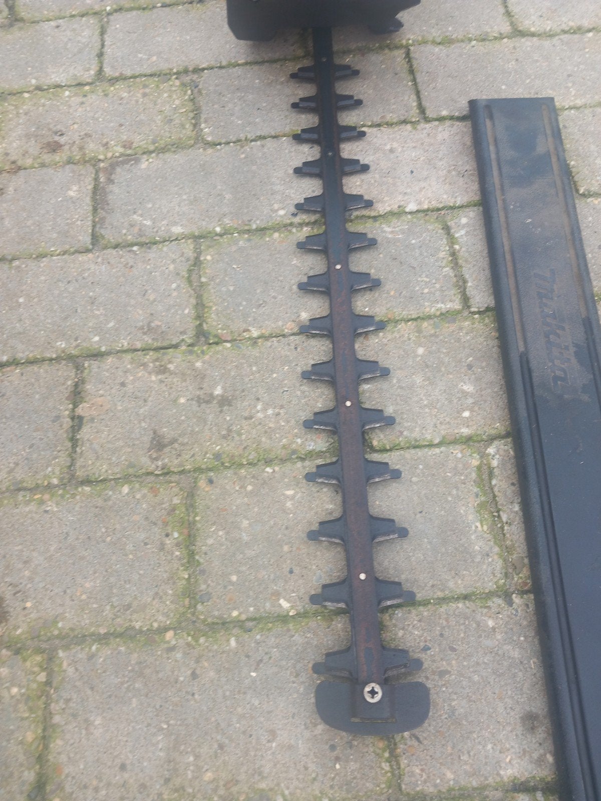makita elektrische hegenschaar, Ophalen, Elektrisch
