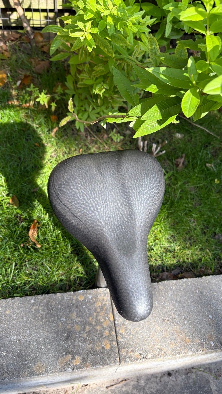 fietszadel - Zwart, Gebruikt, Kunststof, Ophalen of Verzenden, Zadel