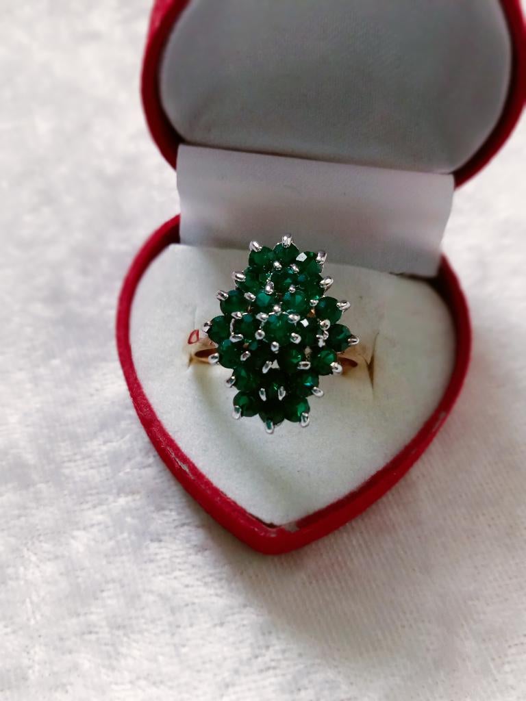 Mooie Goud Doublé Ring met Groene Swarovski Kristallen, Sieraden, Tassen en Uiterlijk, Antieke sieraden, Verzenden, Zilver, Ring