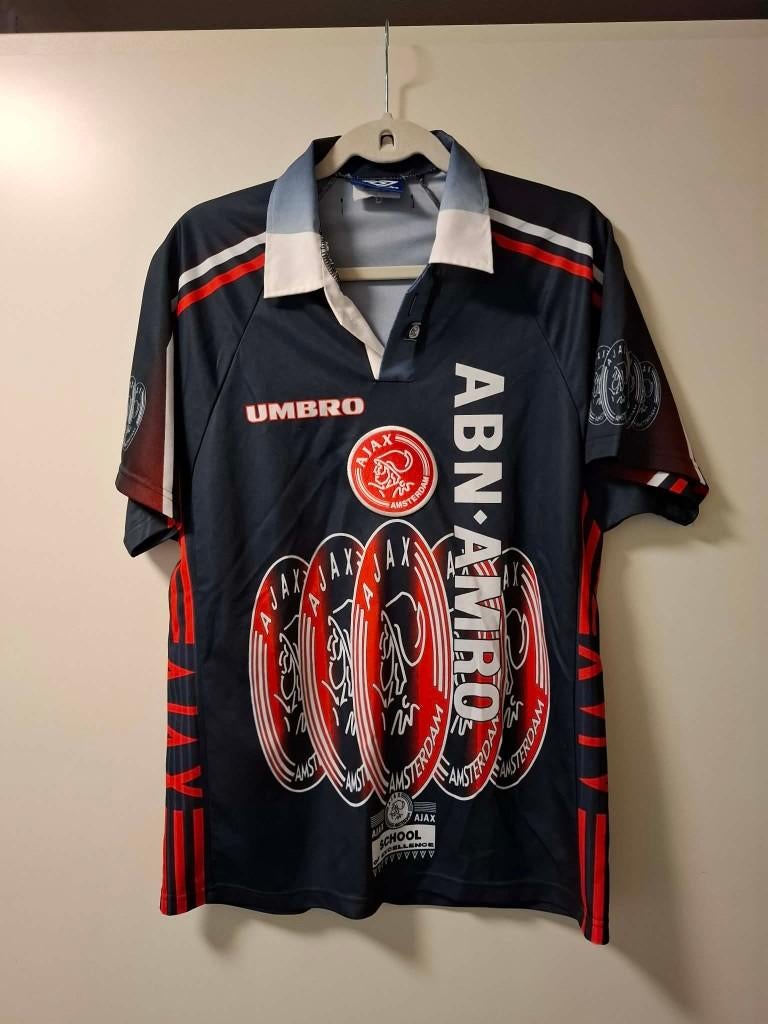 Vintage Umbro Ajax uitshirt 1997-1998 maat M in mooie staat, Ophalen of Verzenden, Gebruikt, Shirt