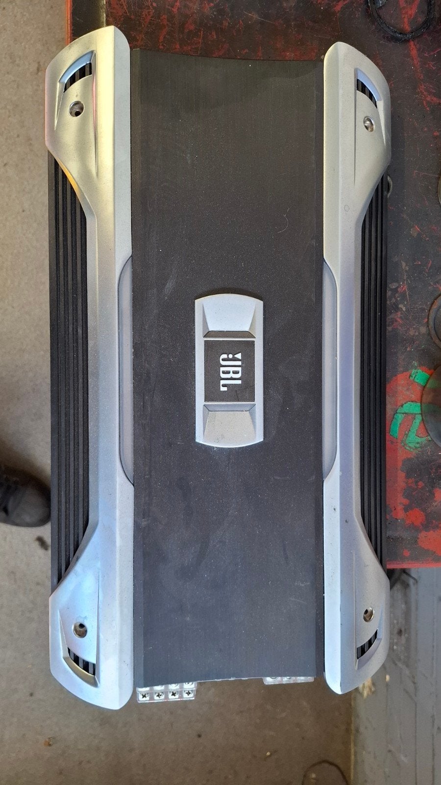 JBL GTO 1004, Ophalen